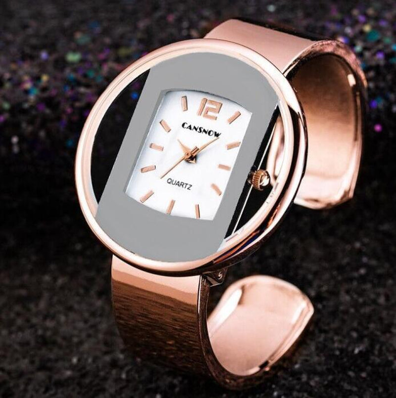 Elegant Ladies Timepieces Modern Designer Bracelet Watch Gold Silver Face Feminine Quartz Fashion Trendy Accessory