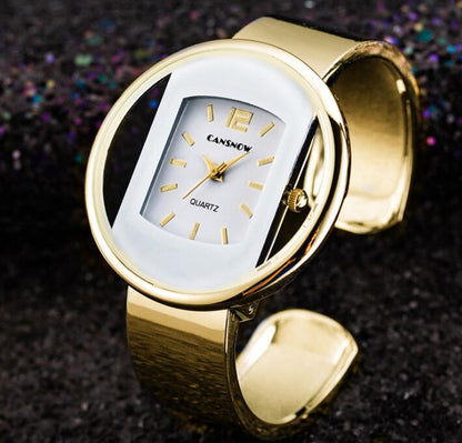 Elegant Ladies Timepieces Modern Designer Bracelet Watch Gold Silver Face Feminine Quartz Fashion Trendy Accessory